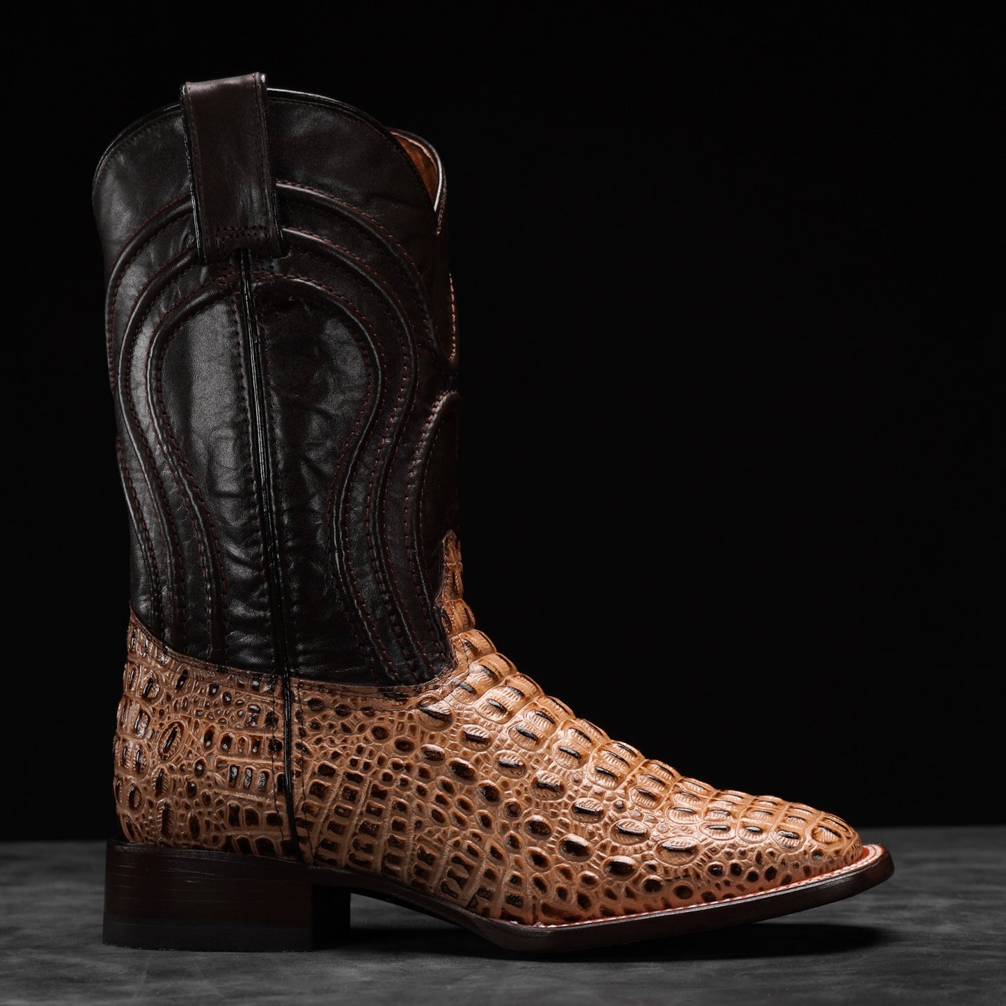 Orix Caiman Horn Back – Square Toe